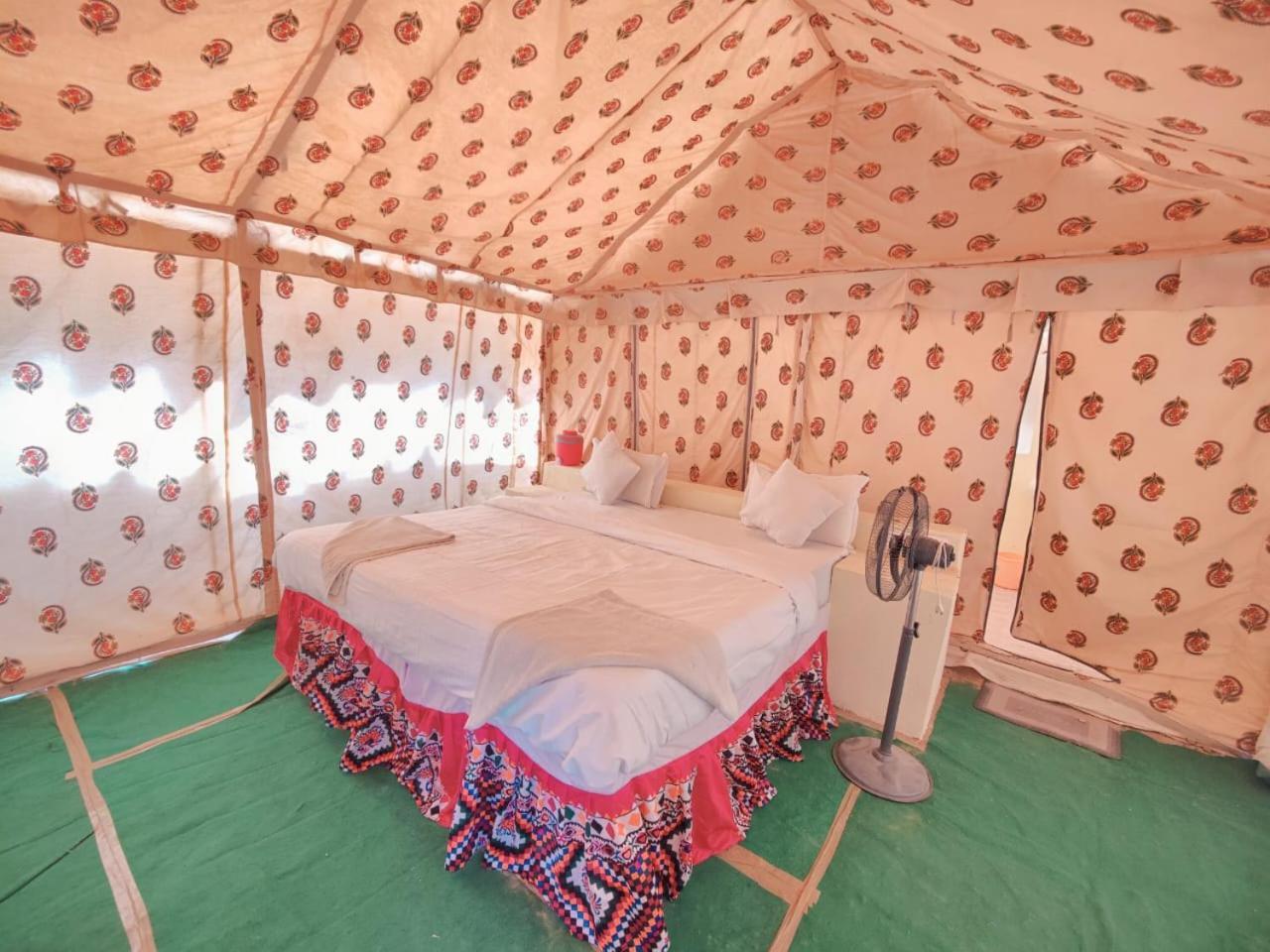 Om Luxury Resort Jaisalmer Camera foto
