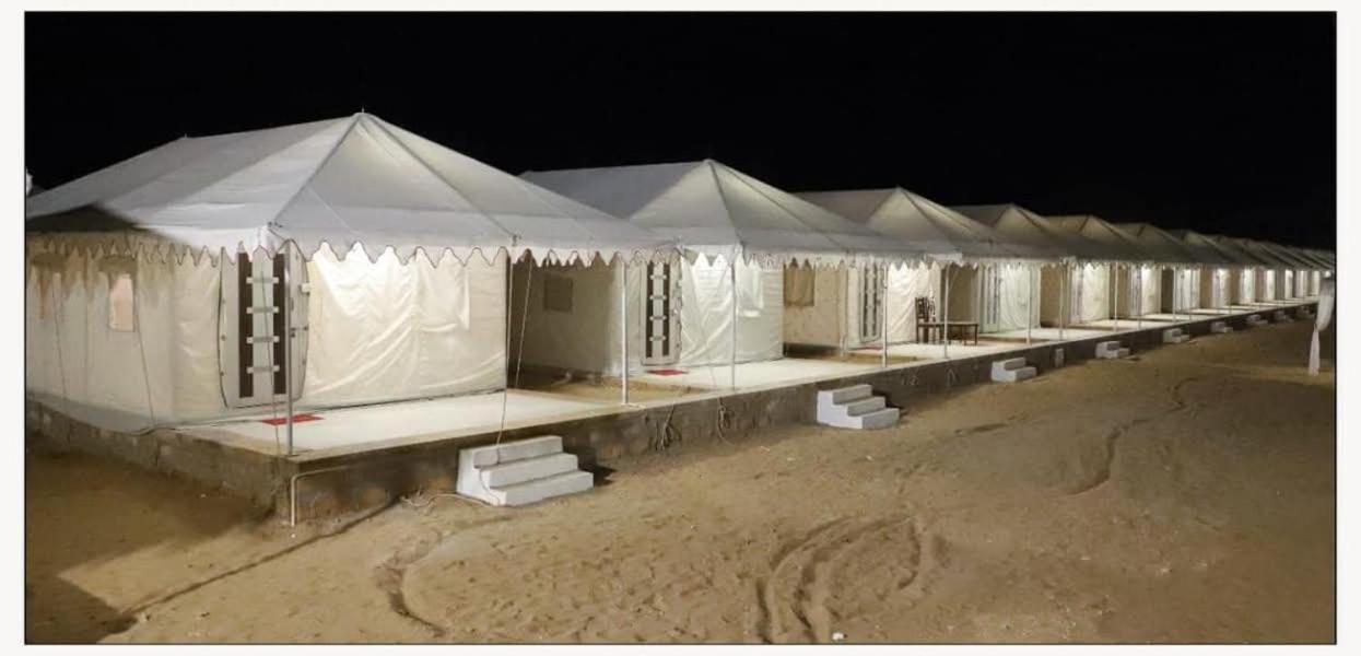 Om Luxury Resort Jaisalmer Esterno foto