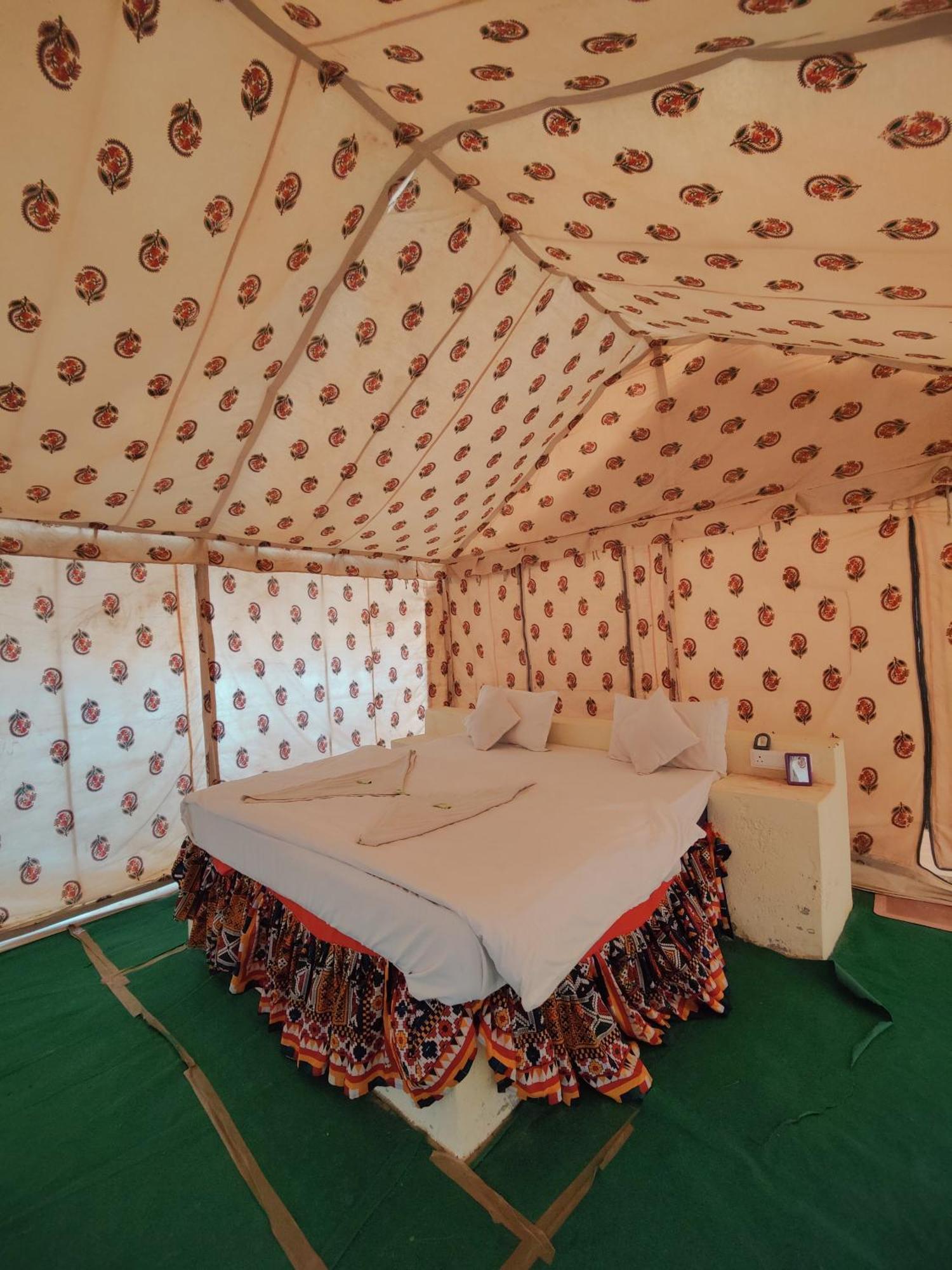 Om Luxury Resort Jaisalmer Camera foto
